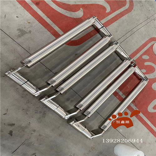 不锈钢玻璃门拉手 中砂刀型设计的现代办公门选择