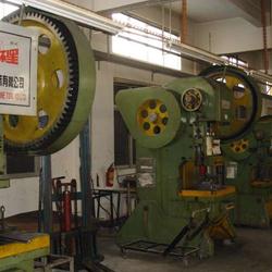 兴化市耀恒不锈钢制品厂 建筑材料领域的卓越贡献