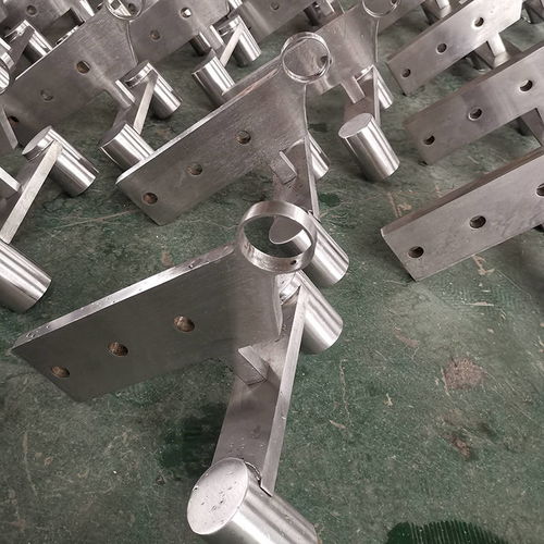 不锈钢制品的特点及其在建筑与工具领域的广泛应用